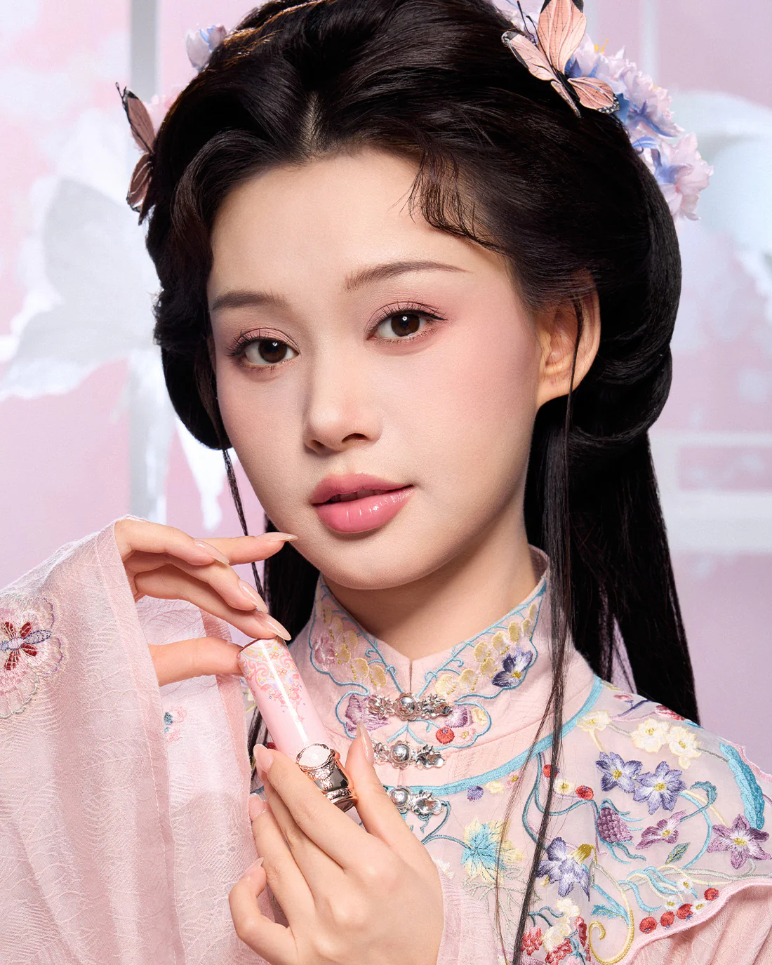 Butterfly Cloud Collar Glossy Lipstick - Image 37