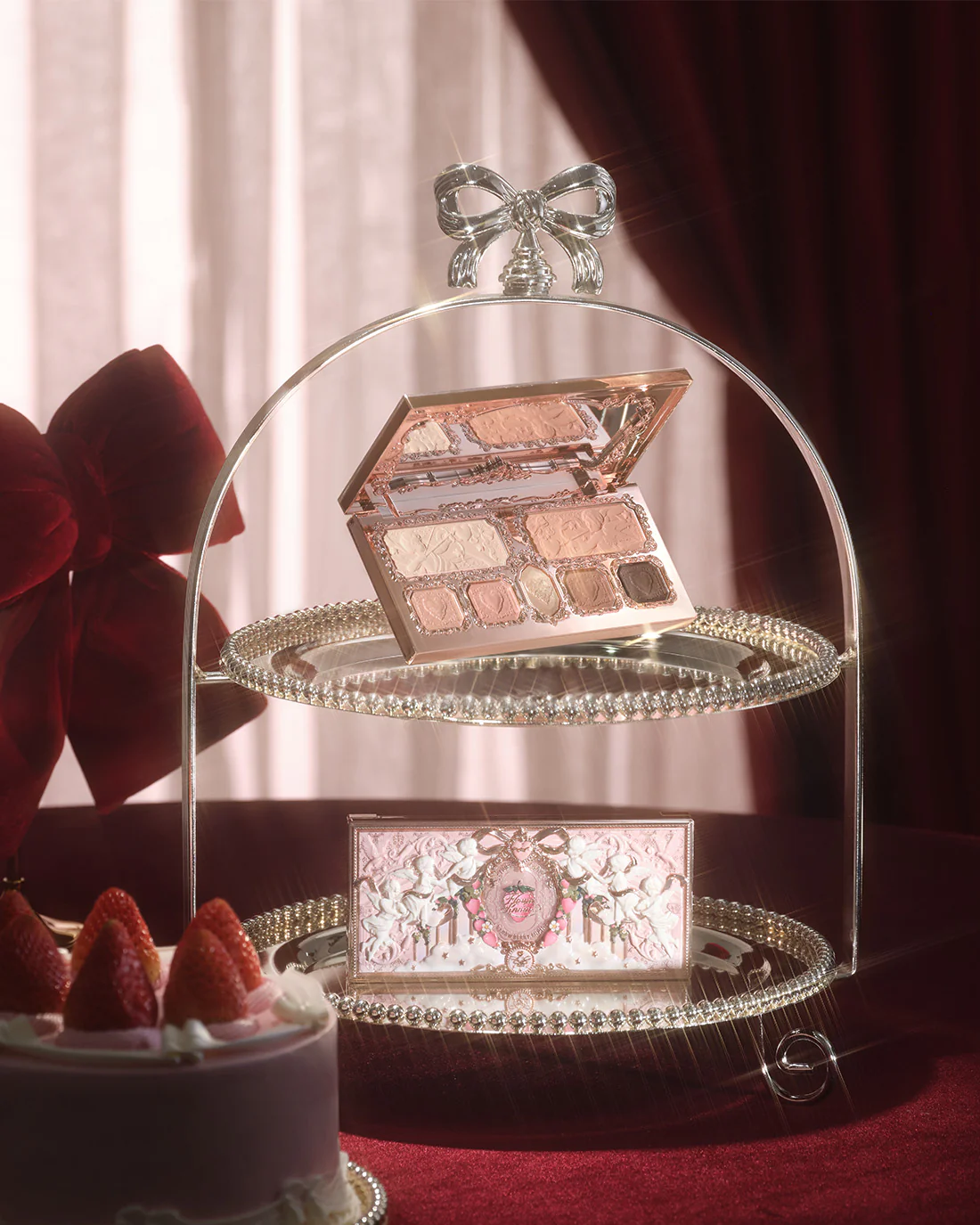 Strawberry Cupid Makeup Palette - Image 12