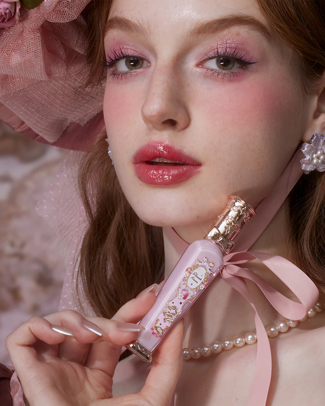 Violet Strawberry Rococo Glowy Lip Gloss - Image 13